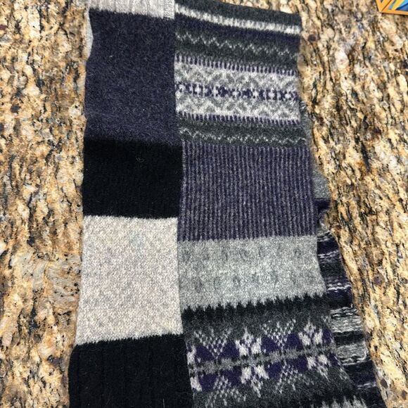 Lauren Ralph Lauren Vintage Lambs Wool Tight Knit Winter Patch Scarf - Picture 4 of 7